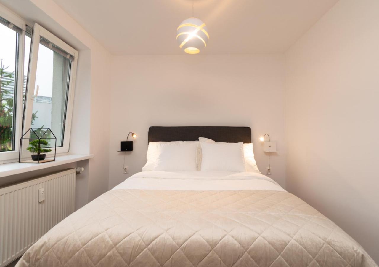 Stadium Apartment 브라티슬라바 외부 사진